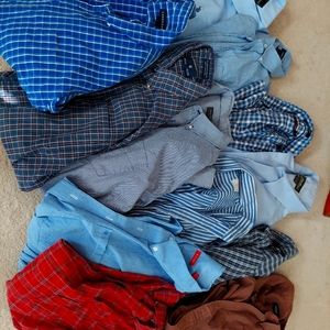 12 men's long sleeve size large